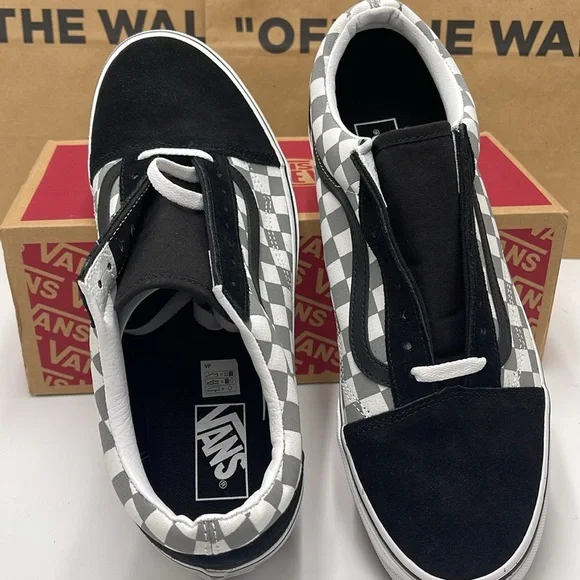 Vans Men’s Checkerboard Sneakers Old Skool
Cosmic Check Reflective
VN0A5JMIB9J - Picture 12 of 16